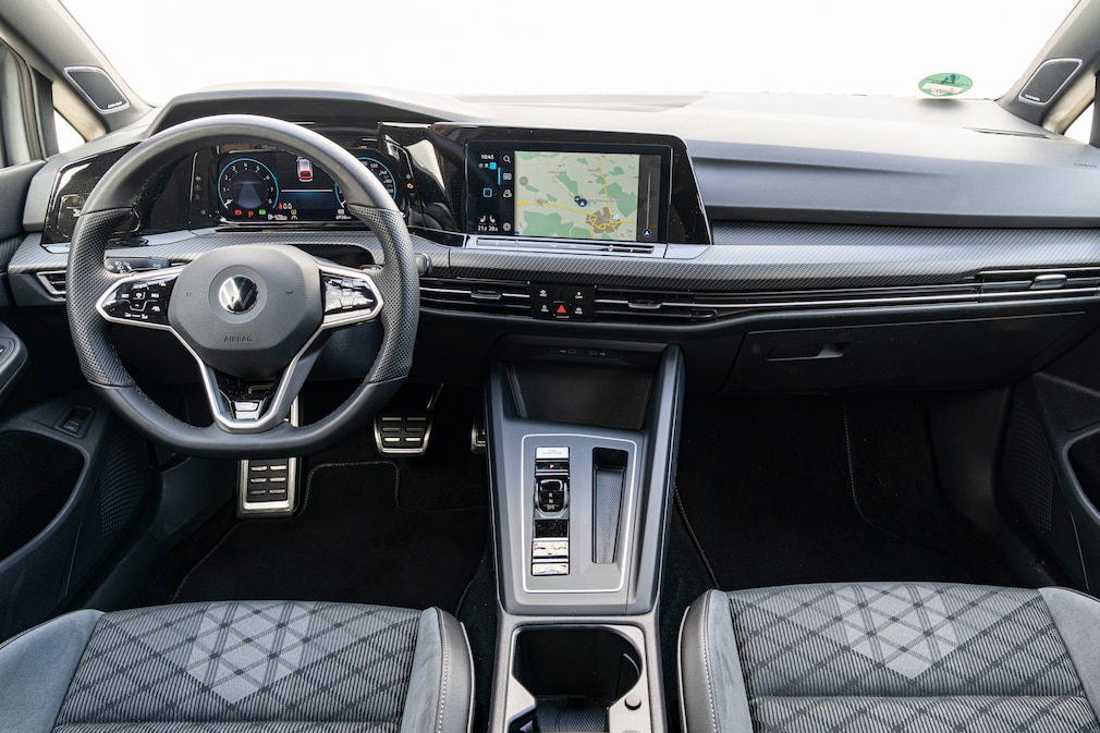 VW Golf Variant 1.5 eTSI DSG