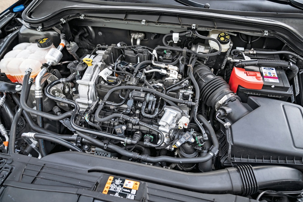 Ford Focus Turnier 1.0 EcoBoost Hybrid