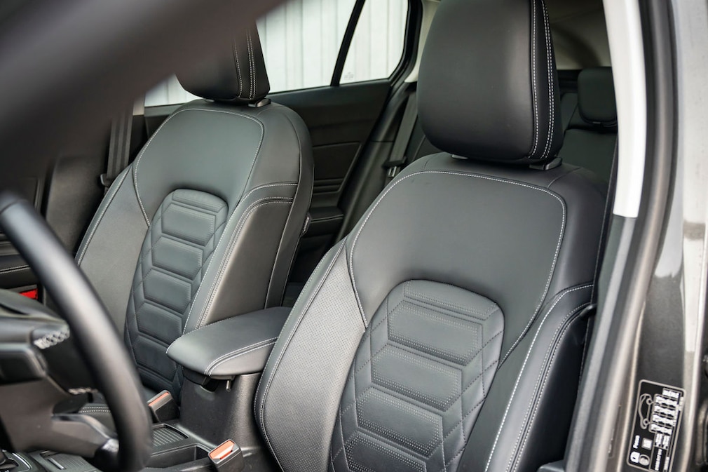 Ford Focus Turnier 1.0 EcoBoost Hybrid