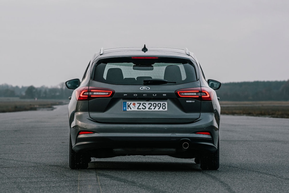 Ford Focus Turnier 1.0 EcoBoost Hybrid