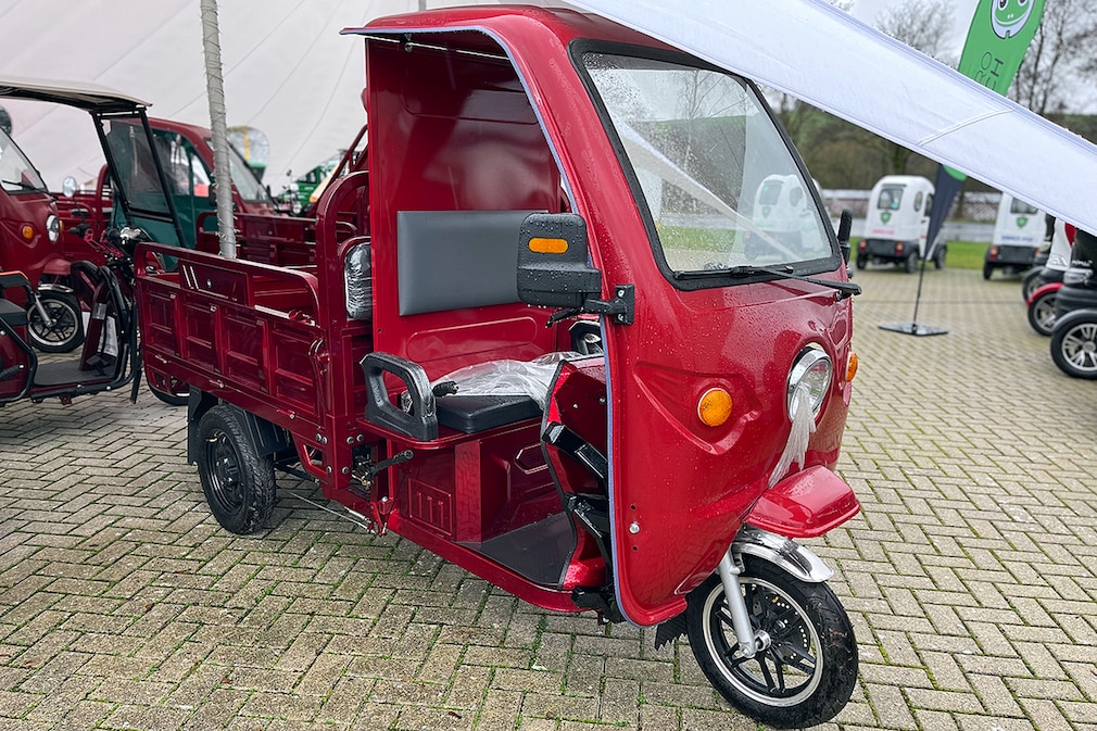 BIG Elektrofahrzeug BIG Elektrofahrzeug