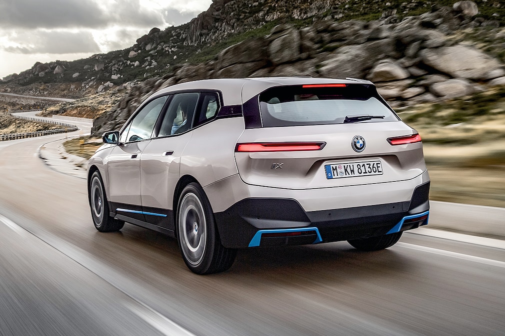 BMW iX !! SPERRFRIST 11. November 2020	14:00 Uhr !! 