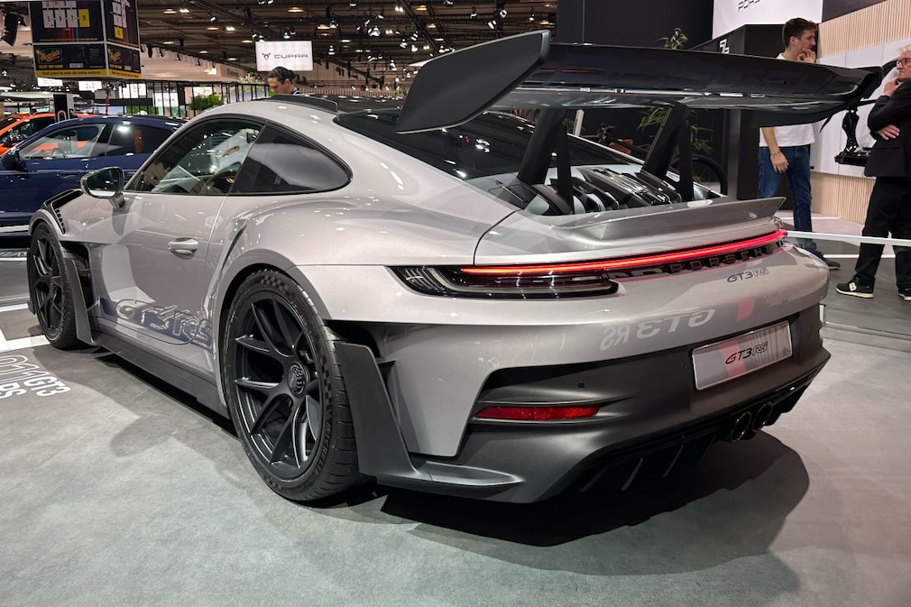 Porsche 911 GT3 RS 992