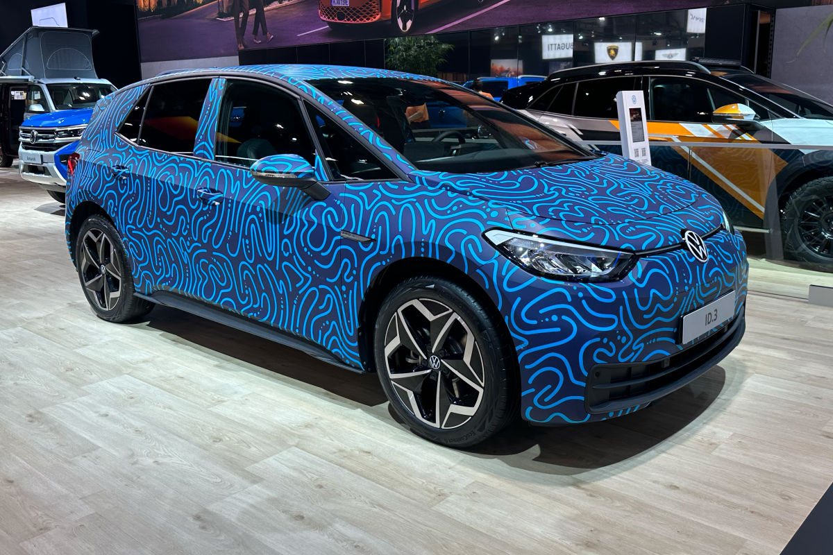 https://i.auto-bild.de/ir_img/3/1/9/3/4/3/1/VW_ID.3_Facelift-25f2c394cc9e0ce9.jpg