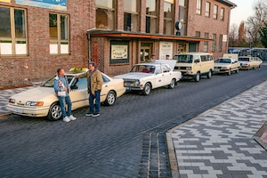 Taxi-Klassiker der Wendezeit: Ford Scorpio, Wolga M 24, VW T3 Audi 100 Mercedes 190D