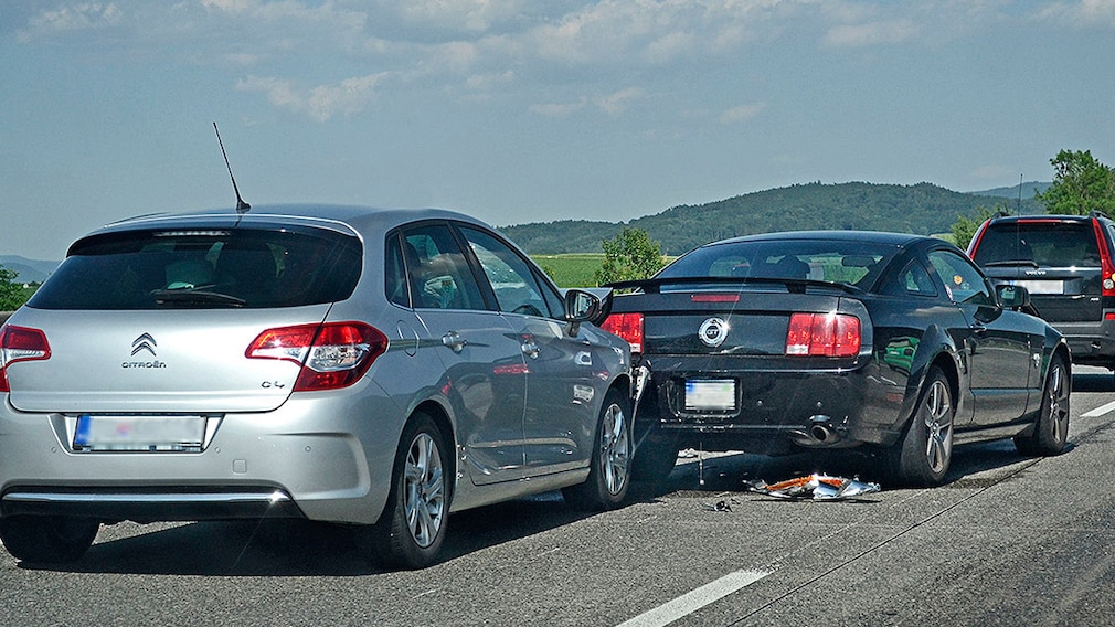 Auffahrunfall auf der Autobahn - Unfall