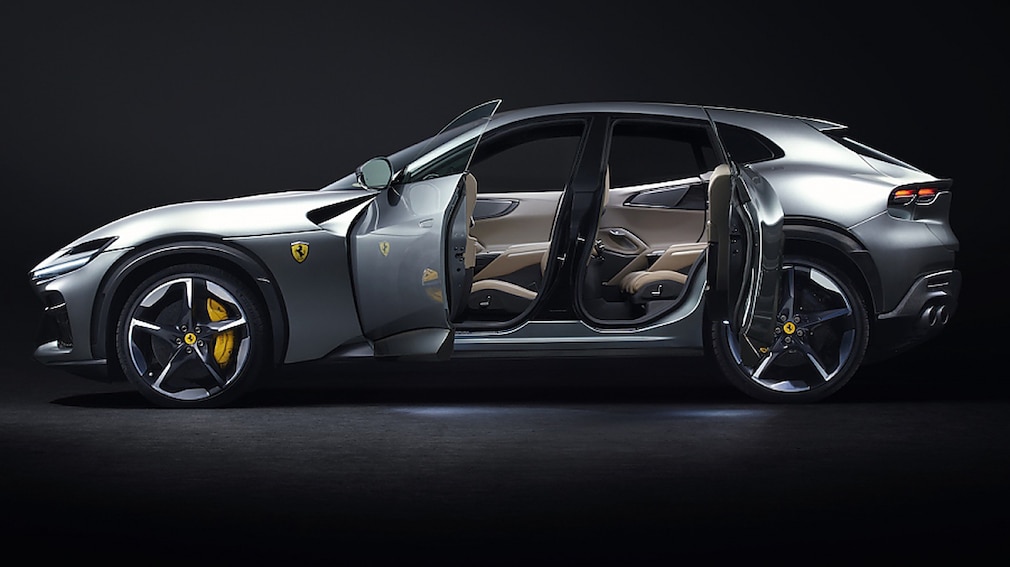Ferrari Purosangue mit Alcantara Ferrari Purosangue mit Alcantara
