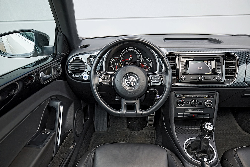 VW Beetle 2.0 TSI Sport VW Beetle 2.0 TSI Sport
