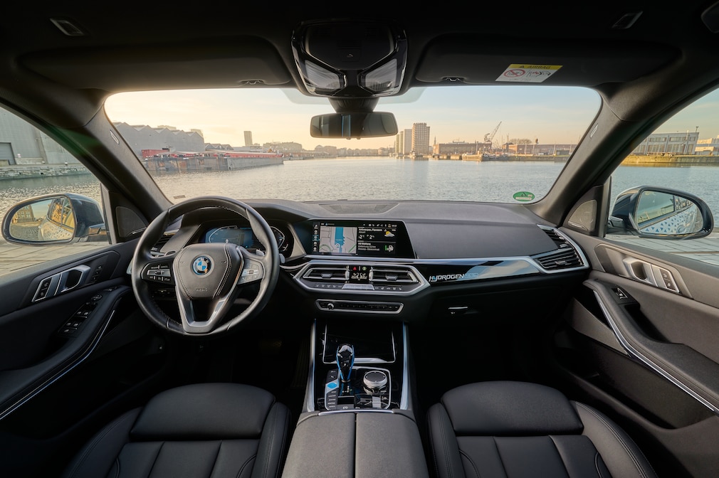 BMW iX5 Hydrogen