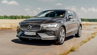 Volvo V60 Cross Country B4 AWD