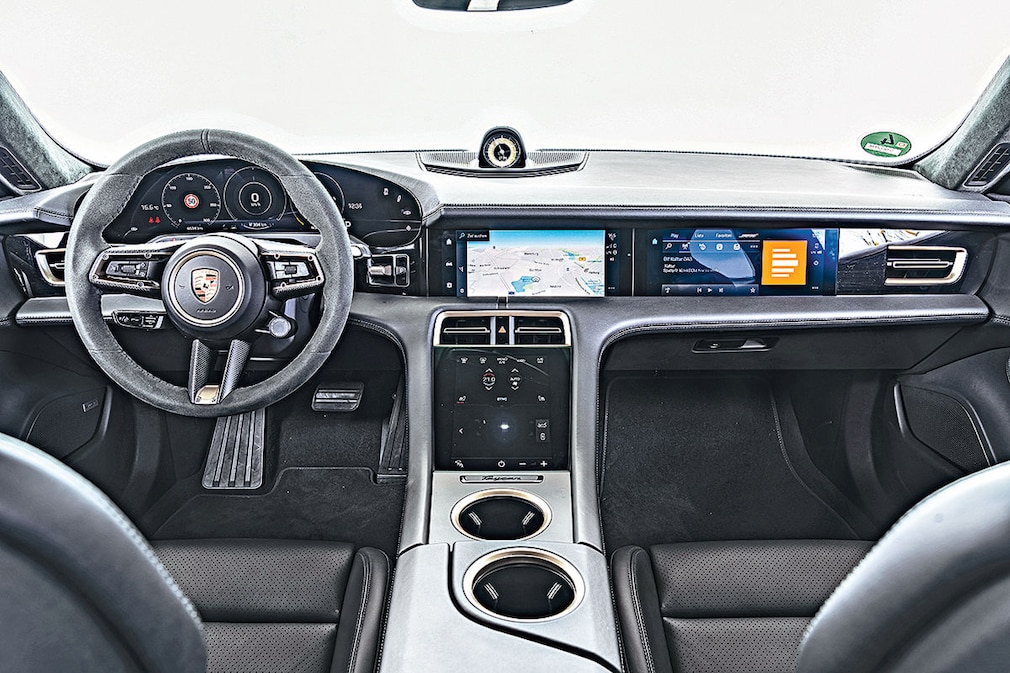 Porsche Taycan 4S