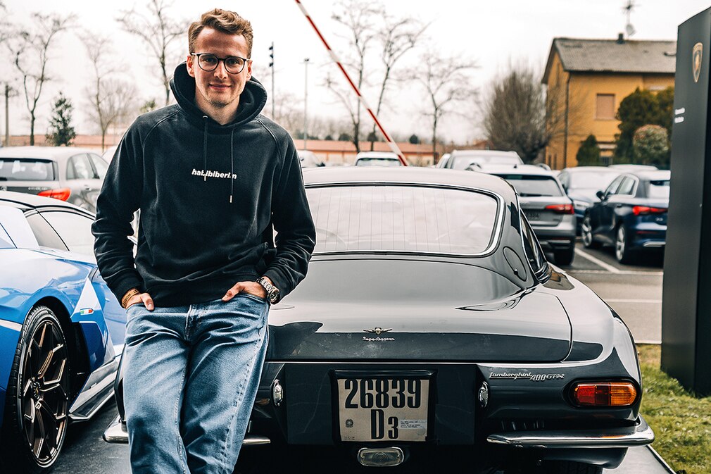 Lamborghini 400 GT 2+2