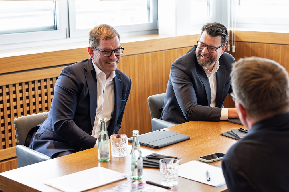 Audi Interview Markus Duesmann, Oliver Hoffmann und Robin Hornig 