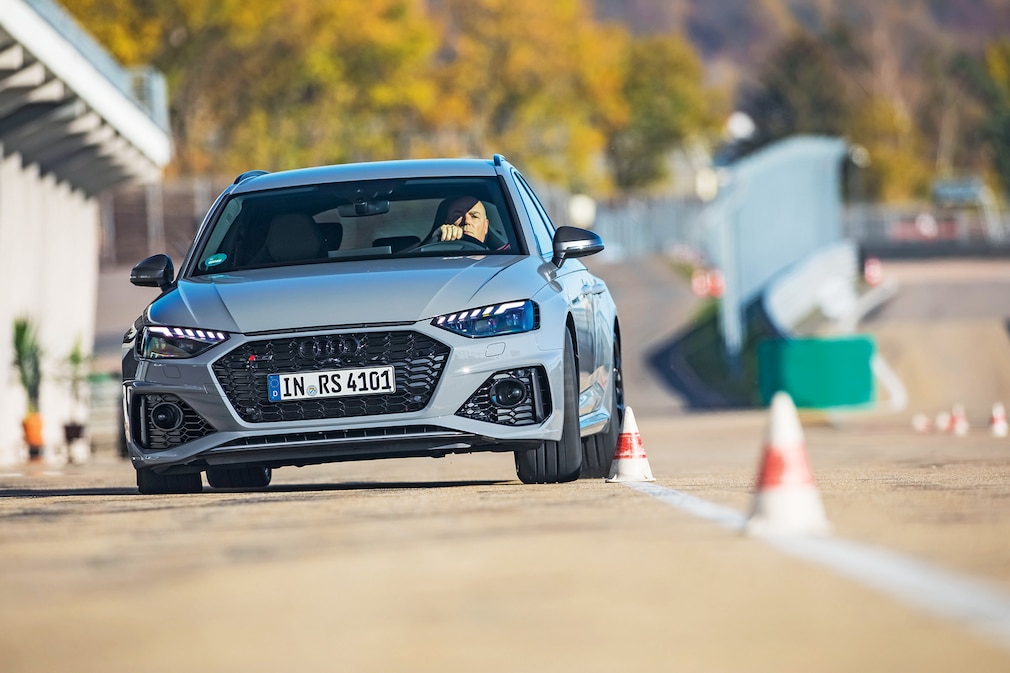 Audi RS 4 Competition Plus