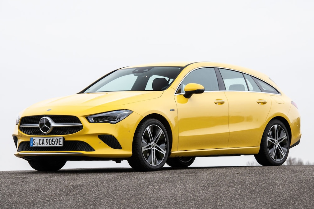 Mercedes CLA Shooting Brake vs. Peugeot 408 zwei Exoten im Test AUTO