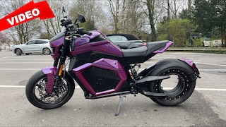 Die Verge TS Pro ist ein Mix aus Tesla und Suzuki Hayabusa 