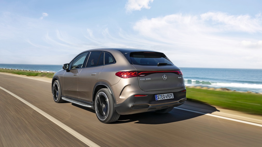 Mercedes EQE 500 SUV