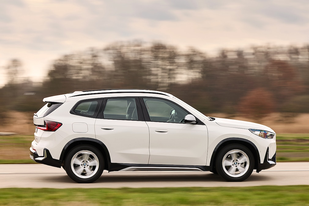 BMW X1 sDrive18i BMW X1 sDrive18i