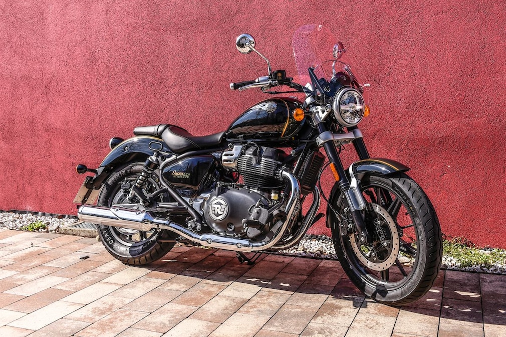 Royal Enfield Super Meteor 650