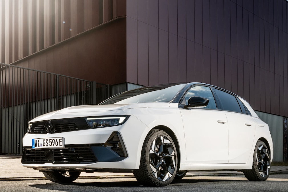 Opel Astra GSe