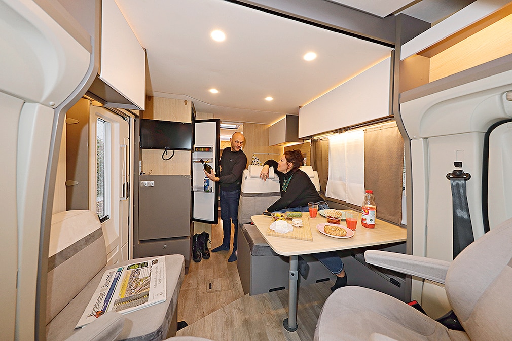 LMC Tourer Lift H 730 G LMC Tourer Lift H 730 G