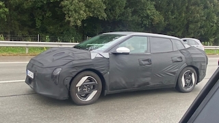 Kia EV4 Erlkönig