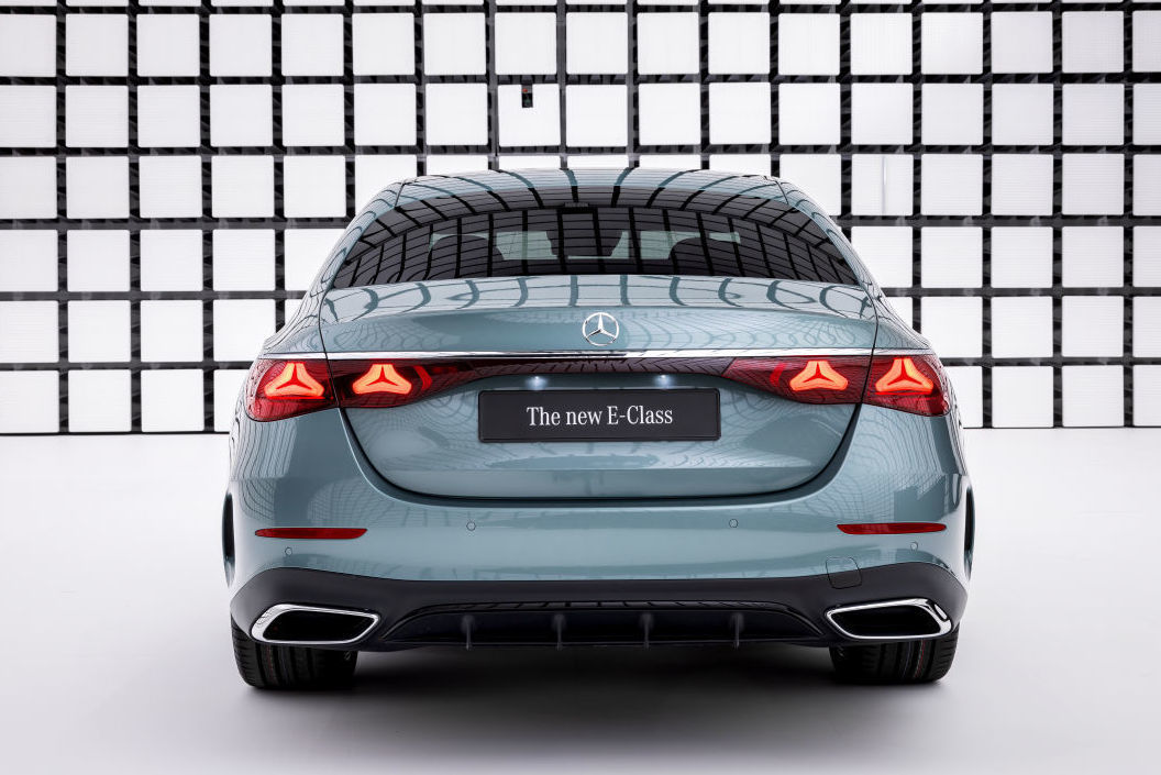 Die neue E-Klasse von Mercedes, Die Referenz