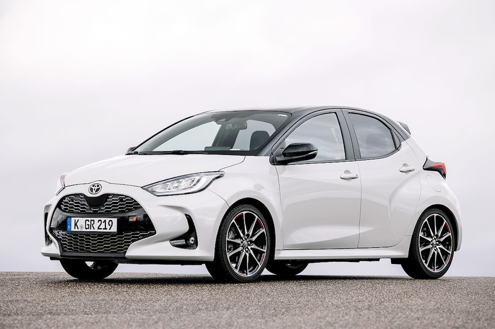 Toyota Yaris Hybrid