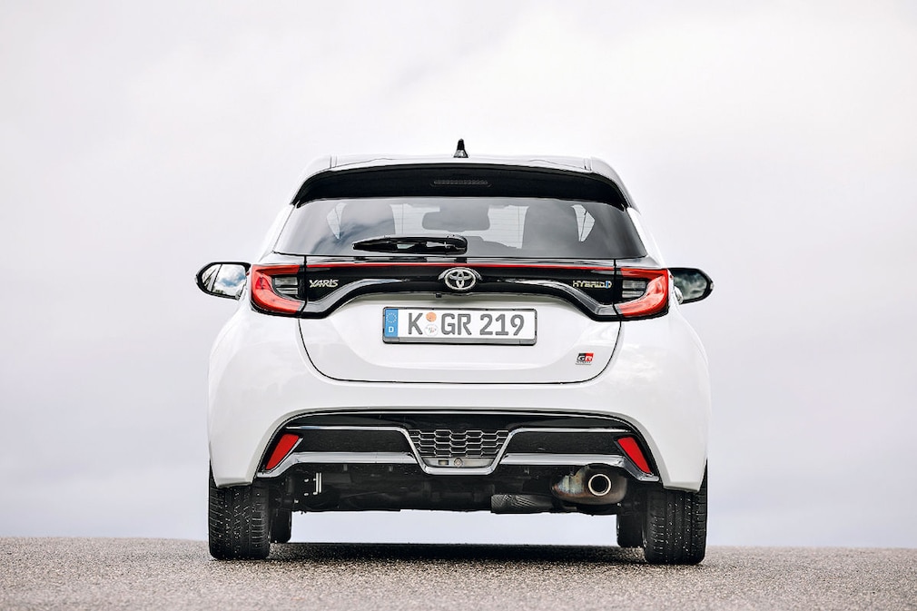 Toyota Yaris Hybrid
