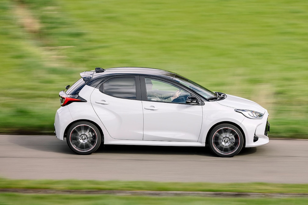 Toyota Yaris Hybrid