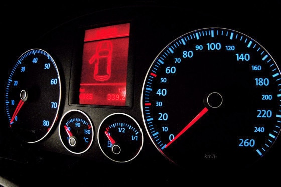 Links gucken, wie er dreht. Rechts, was geht. Beim Fahrspaß haben die beiden TSI die Nase vorn.