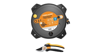 Fiskars Schlauchbox und Gartenschere