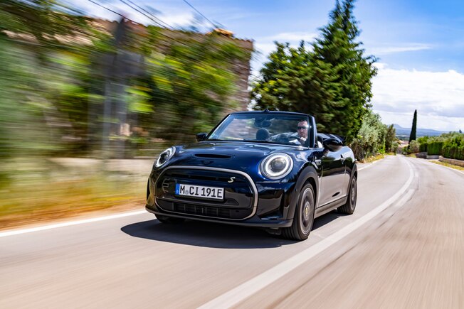 Mini Cooper SE Cabrio
