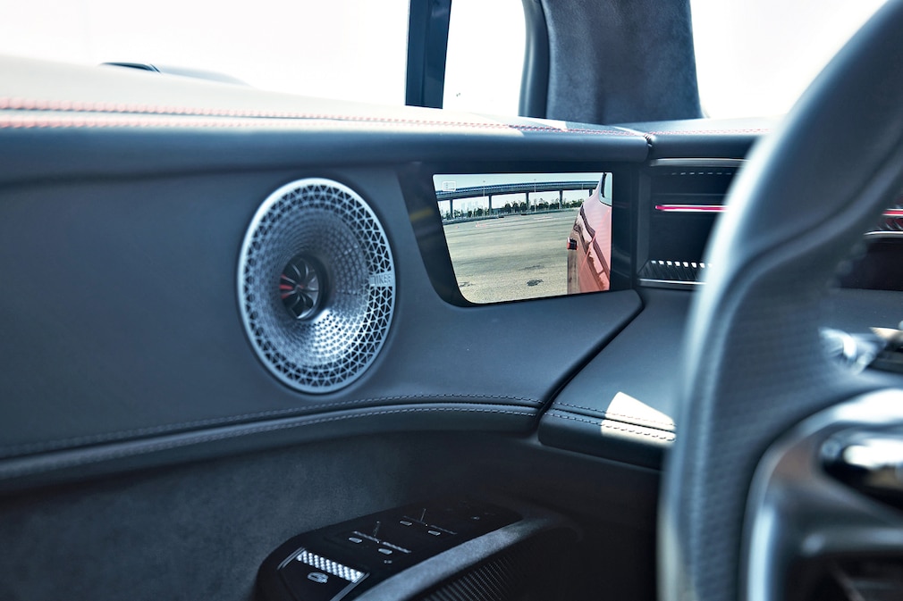 Lotus Eletre R