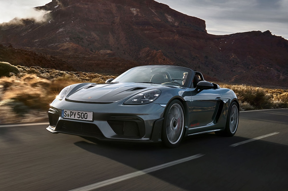 Porsche 718 Spyder RS