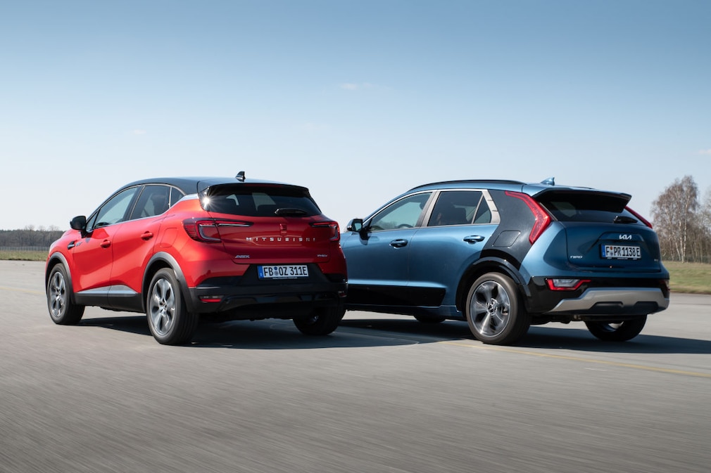 Mitsubishi ASX 1.6 Plug-in-Hybrid    Kia Niro 1.6 GDI PHEV