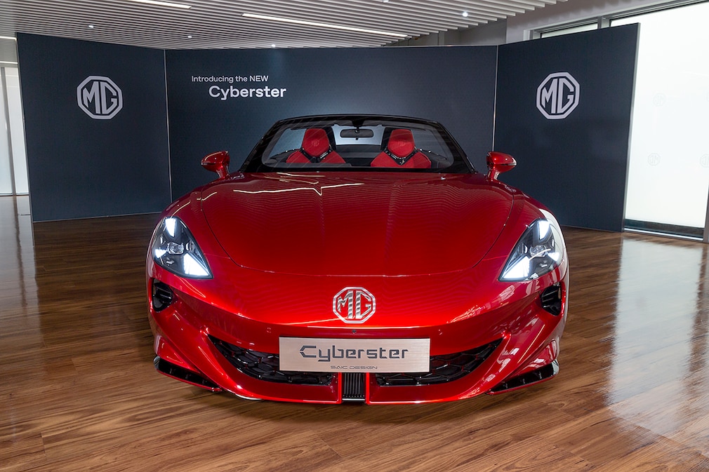MG Cyberster