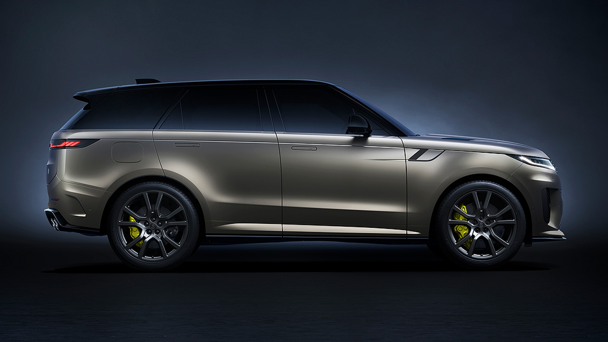 Range Rover Sport SV mit V8Biturbo von BMW AUTO BILD Range Rover Sport SV mit V8Biturbo von BMW AUTO BILD
