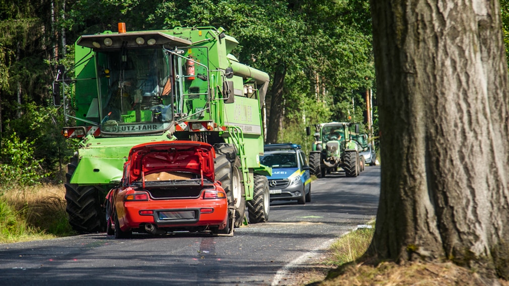Autounfälle mit Erntemaschinen
