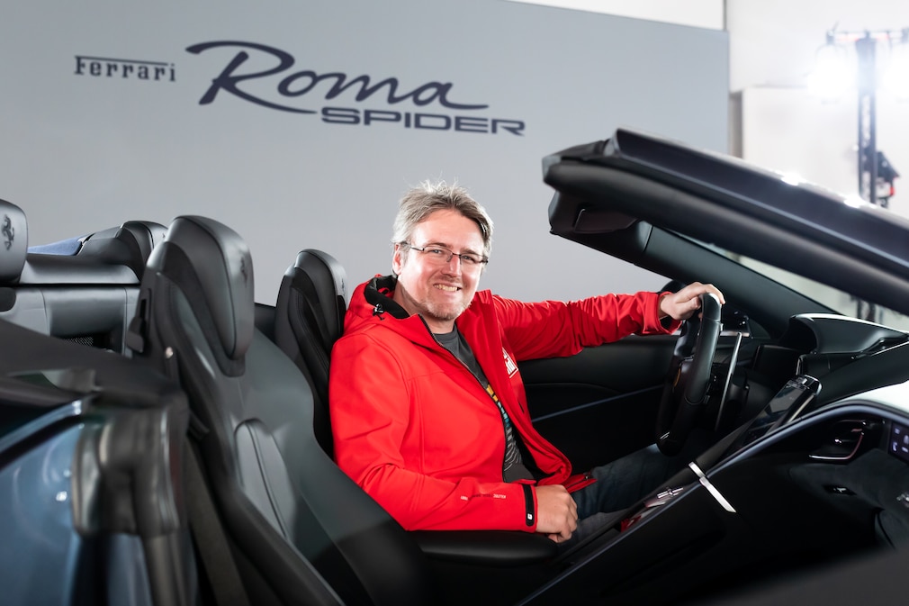 Ferrari Roma Spider
