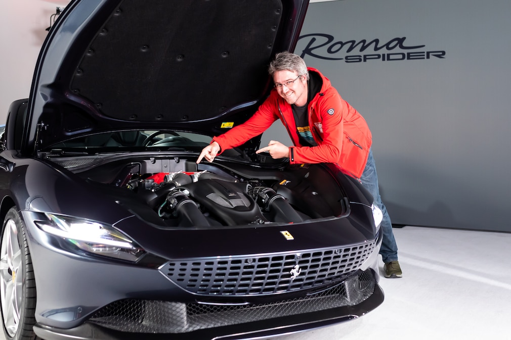 Ferrari Roma Spider