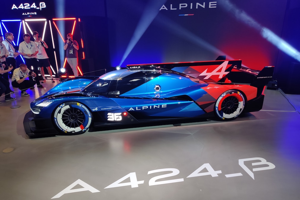 Alpine A242_ß