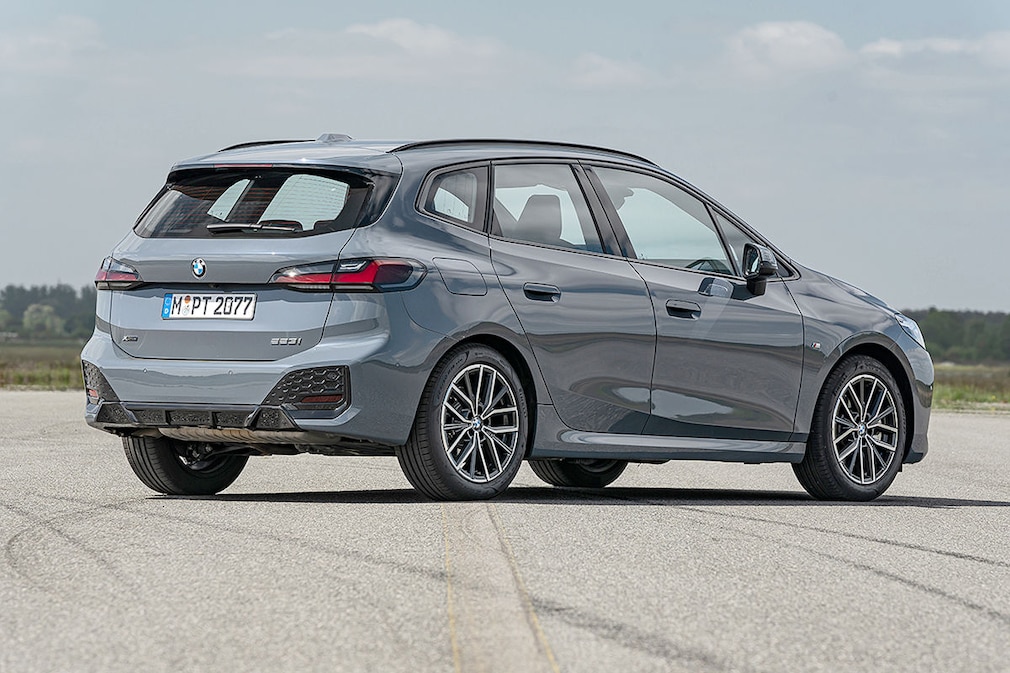 BMW 223i xDrive Active Tourer