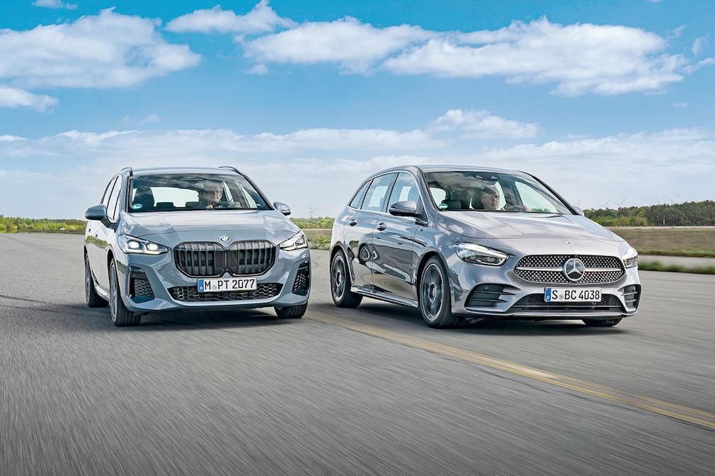 BMW 223i xDrive Active Tourer Mercedes B 250 4Matic