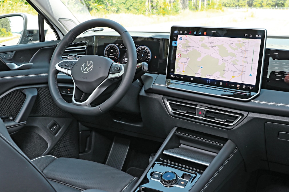VW Tiguan (2024) erste Fahrt im Prototyp AUTO BILD
