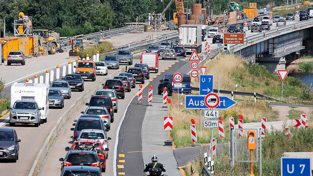 Baustelle Petersdorfer Brücke der A19 Berlin-Rostock