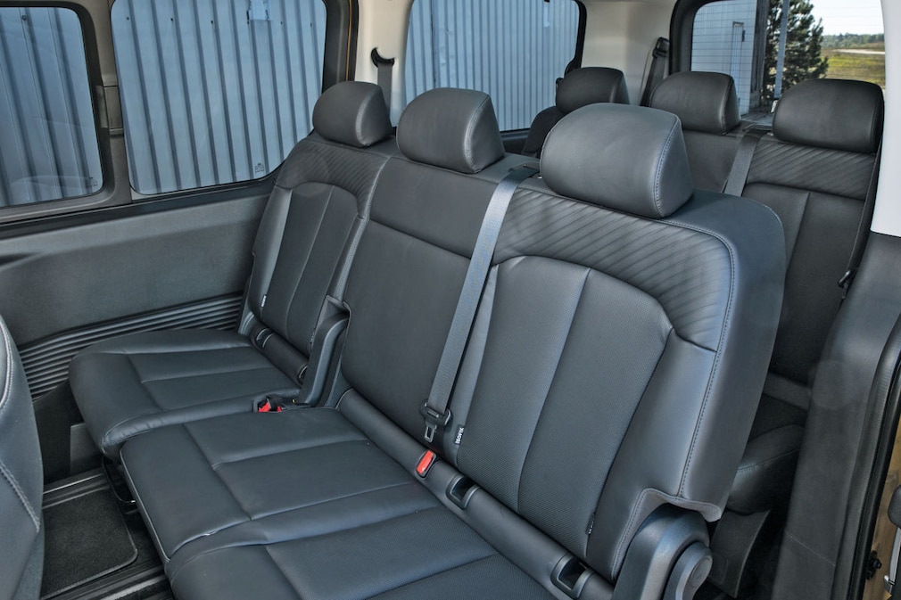 Hyundai Staria 2.2 CRDi