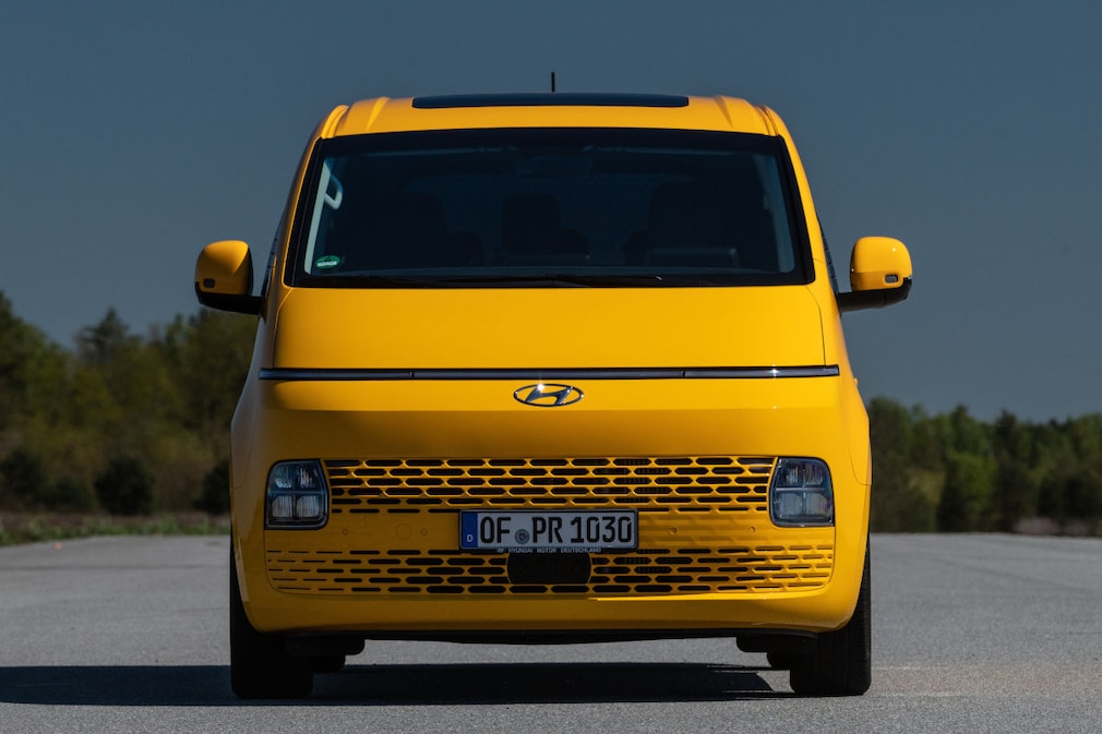 Hyundai Staria 2.2 CRDi
