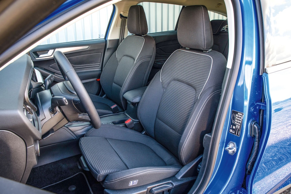 Ford Focus Turnier 1.0 EcoBoost Hybrid