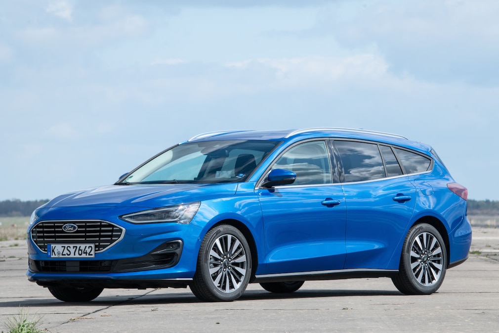 Ford Focus Turnier 1.0 EcoBoost Hybrid
